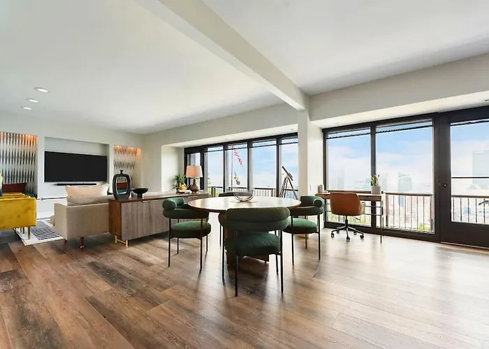 Apartment Hostwise - Grandview Penthouse - Sweeping Views, High End Living Pittsburgh