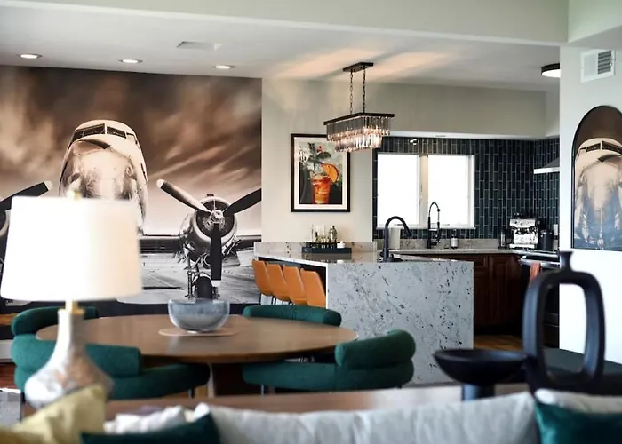 Apartment Hostwise - Grandview Penthouse - Sweeping Views, High End Living Pittsburgh