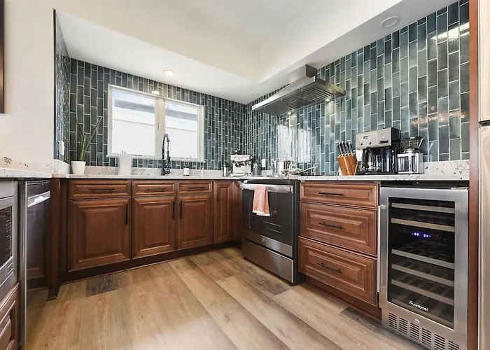Hostwise - Grandview Penthouse - Sweeping Views, High End Living Apartment Pittsburgh