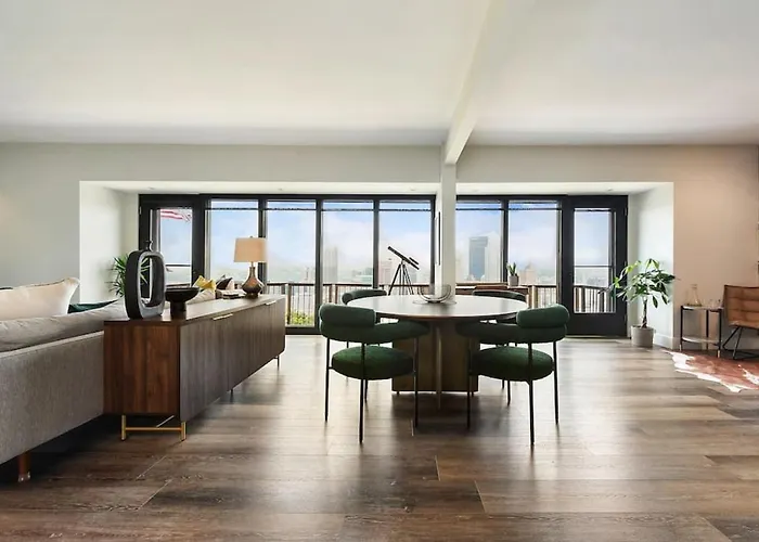 Apartment Hostwise - Grandview Penthouse - Sweeping Views, High End Living Pittsburgh